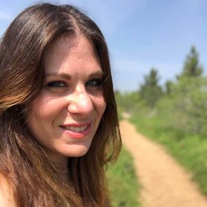 Meet your Posher, Sara